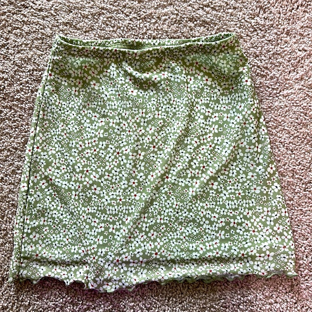 SHEIN green floral mini skirt, size SMALL